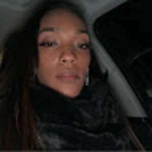 Meet your Posher, Danita